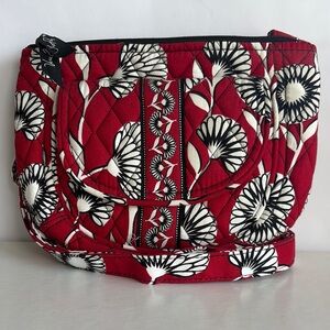 💔SOLD NWOT Vera Bradley Red Floral Purse